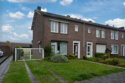 Cluysenaerstraat 8